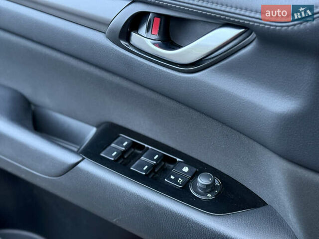 Красный Мазда СХ-5, объемом двигателя 2 л и пробегом 122 тыс. км за 21500 $, фото 22 на Automoto.ua