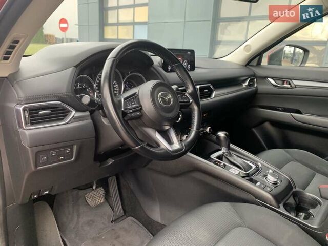 Мазда СХ-5 2018 у Львові на Automoto.ua Червоний Мазда СХ-5, об'ємом двигуна 2.49 л та пробігом 105 тис. км за 21950 $, фото 17 на Automoto.ua