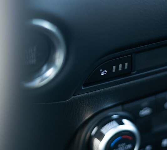 Червоний Мазда СХ-5, об'ємом двигуна 2.49 л та пробігом 144 тис. км за 17900 $, фото 12 на Automoto.ua