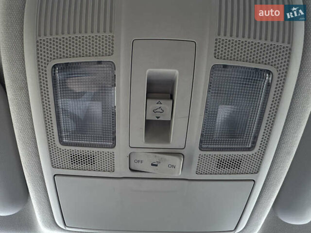 Красный Мазда СХ-5, объемом двигателя 2.2 л и пробегом 165 тыс. км за 18600 $, фото 59 на Automoto.ua