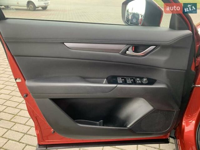 Мазда СХ-5 2018 у Львові на Automoto.ua Червоний Мазда СХ-5, об'ємом двигуна 2.49 л та пробігом 105 тис. км за 21950 $, фото 16 на Automoto.ua