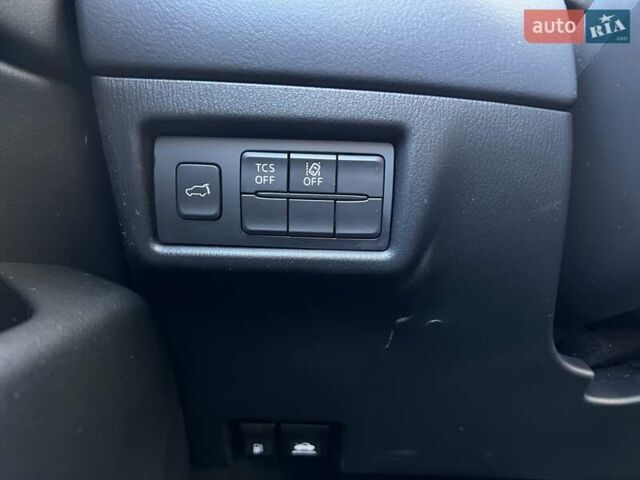 Красный Мазда СХ-5, объемом двигателя 2.49 л и пробегом 172 тыс. км за 16950 $, фото 12 на Automoto.ua