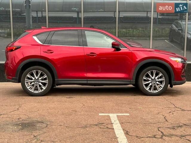 Мазда СХ-5 2019 в Киеве на Automoto.ua Красный Мазда СХ-5, объемом двигателя 2.5 л и пробегом 94 тыс. км за 23000 $, фото 6 на Automoto.ua