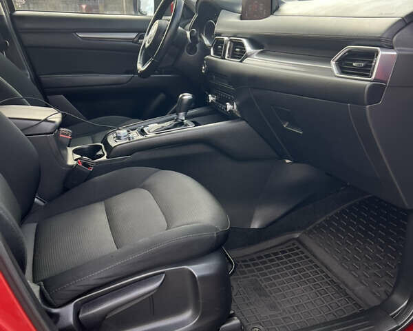 Красный Мазда СХ-5, объемом двигателя 2.49 л и пробегом 83 тыс. км за 23500 $, фото 17 на Automoto.ua