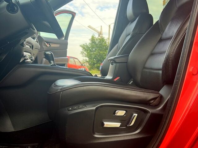 Мазда СХ-5 2019 в Хмельницком на Automoto.ua Красный Мазда СХ-5, объемом двигателя 2.5 л и пробегом 38 тыс. км за 30000 $, фото 4 на Automoto.ua