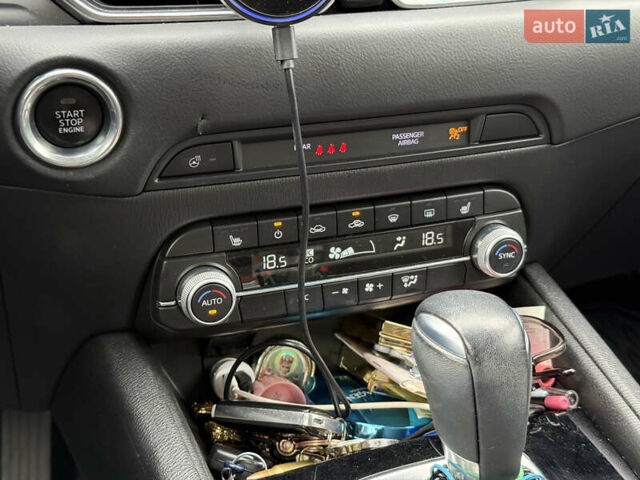 Мазда СХ-5 2020 в Львове на Automoto.ua Красный Мазда СХ-5, объемом двигателя 2 л и пробегом 97 тыс. км за 26000 $, фото 30 на Automoto.ua