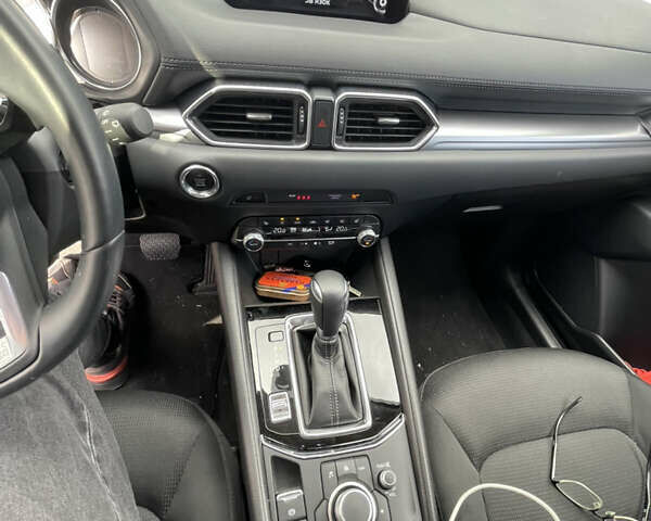 Червоний Мазда СХ-5, об'ємом двигуна 2 л та пробігом 8 тис. км за 27000 $, фото 11 на Automoto.ua