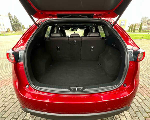 Мазда СХ-5 2021 в Луцке на Automoto.ua Красный Мазда СХ-5, объемом двигателя 2.49 л и пробегом 36 тыс. км за 21800 $, фото 2 на Automoto.ua