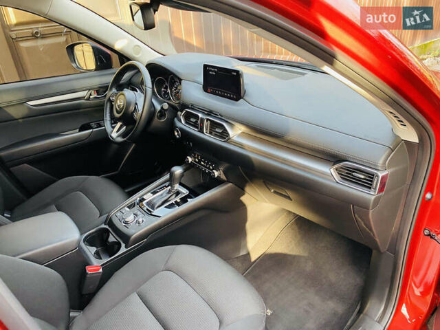 Червоний Мазда СХ-5, об'ємом двигуна 2 л та пробігом 15 тис. км за 27900 $, фото 56 на Automoto.ua