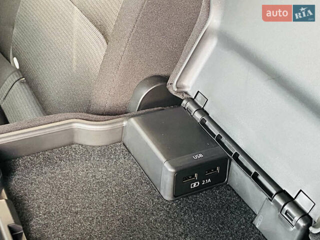 Червоний Мазда СХ-5, об'ємом двигуна 2 л та пробігом 15 тис. км за 27900 $, фото 29 на Automoto.ua