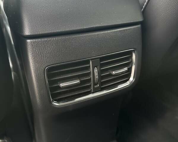 Красный Мазда СХ-5, объемом двигателя 2.49 л и пробегом 8 тыс. км за 29500 $, фото 29 на Automoto.ua