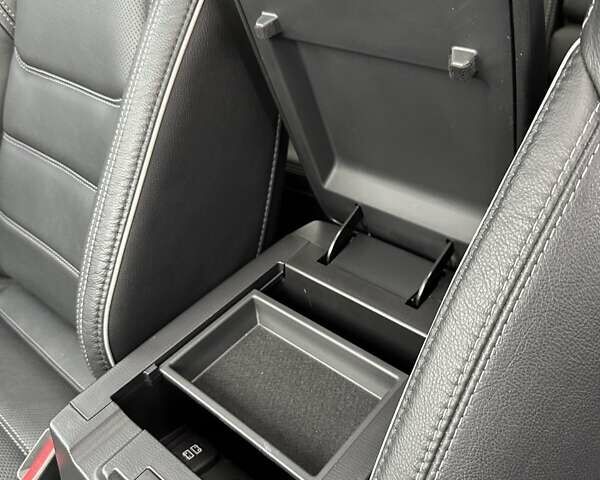 Красный Мазда СХ-5, объемом двигателя 2.49 л и пробегом 8 тыс. км за 29500 $, фото 42 на Automoto.ua