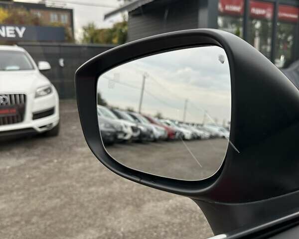 Красный Мазда СХ-5, объемом двигателя 2.49 л и пробегом 8 тыс. км за 29500 $, фото 6 на Automoto.ua