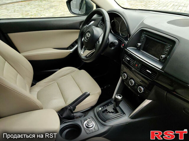 Мазда СХ-5 2012 в Ахтырке на Automoto.ua Мазда СХ-5, объемом двигателя 2.2 л и пробегом 199 тыс. км за 13500 $, фото 8 на Automoto.ua