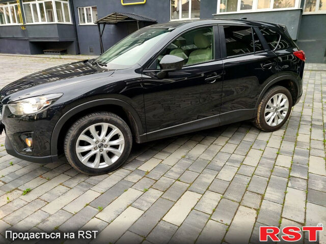 Мазда СХ-5 2012 в Ахтырке на Automoto.ua Мазда СХ-5, объемом двигателя 2.2 л и пробегом 199 тыс. км за 13500 $, фото 4 на Automoto.ua