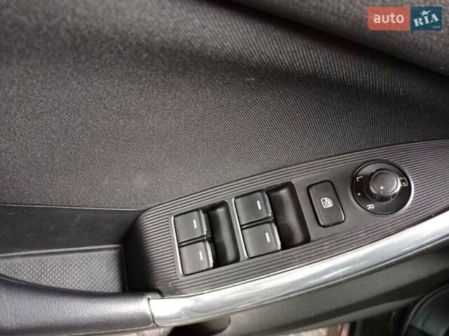 Мазда СХ-5, объемом двигателя 2.2 л и пробегом 201 тыс. км за 13100 $, фото 24 на Automoto.ua