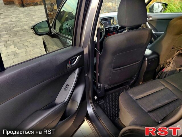 Мазда СХ-5, объемом двигателя 2.2 л и пробегом 185 тыс. км за 13800 $, фото 5 на Automoto.ua