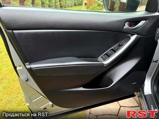Мазда СХ-5, объемом двигателя 22 л и пробегом 187 тыс. км за 14950 $, фото 9 на Automoto.ua
