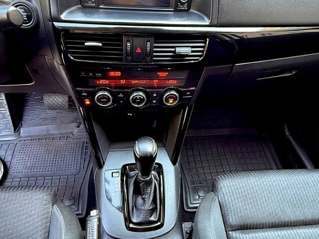 Мазда СХ-5, объемом двигателя 2.2 л и пробегом 200 тыс. км за 11500 $, фото 7 на Automoto.ua