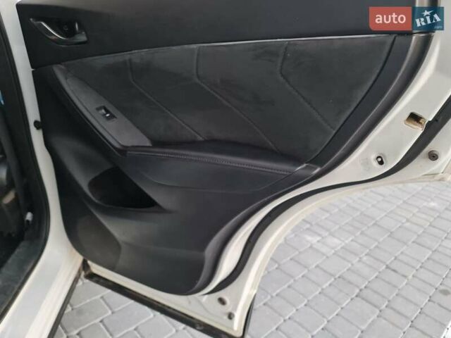 Мазда СХ-5, объемом двигателя 2.19 л и пробегом 258 тыс. км за 13300 $, фото 17 на Automoto.ua