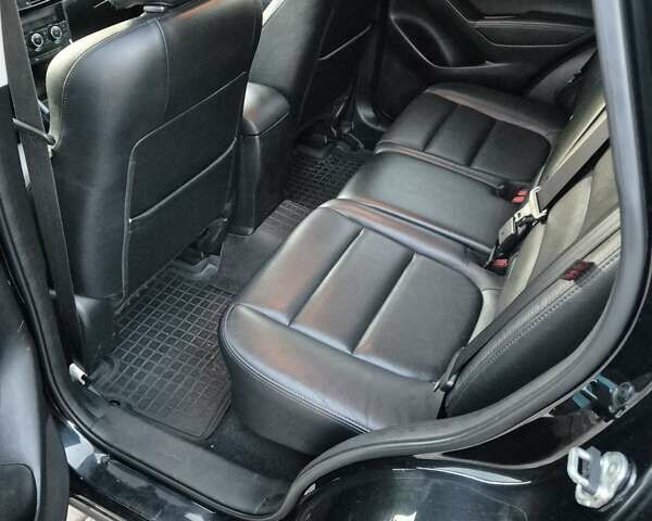 Мазда СХ-5, объемом двигателя 2.2 л и пробегом 275 тыс. км за 12400 $, фото 2 на Automoto.ua