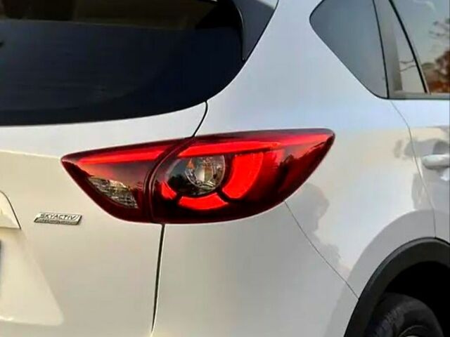 Мазда СХ-5, объемом двигателя 2.2 л и пробегом 181 тыс. км за 17000 $, фото 3 на Automoto.ua