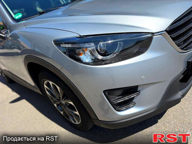 Мазда СХ-5, объемом двигателя 2.2 л и пробегом 145 тыс. км за 17500 $, фото 4 на Automoto.ua