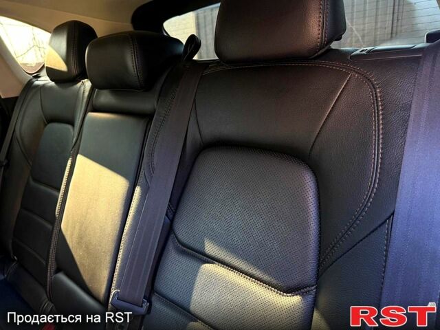 Мазда СХ-5, объемом двигателя 25 л и пробегом 84 тыс. км за 18500 $, фото 7 на Automoto.ua