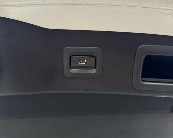 Мазда СХ-5, об'ємом двигуна 2.5 л та пробігом 210 тис. км за 20000 $, фото 6 на Automoto.ua