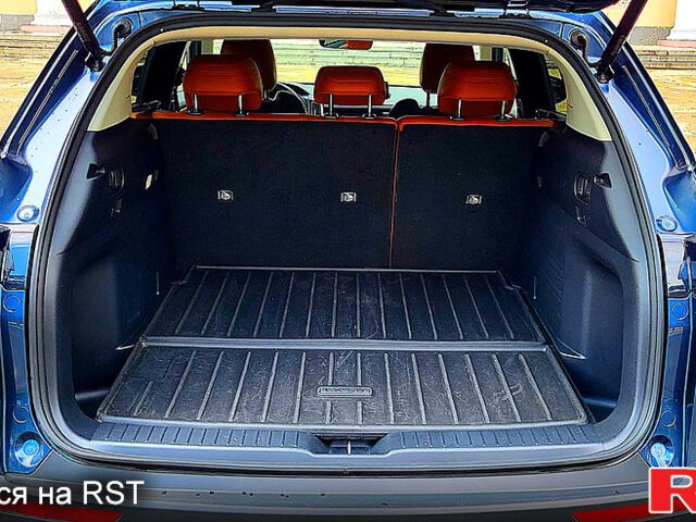 Мазда СХ-5, объемом двигателя 2.5 л и пробегом 18 тыс. км за 31900 $, фото 10 на Automoto.ua