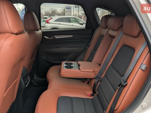 Мазда СХ-5, объемом двигателя 2.49 л и пробегом 0 тыс. км за 36359 $, фото 28 на Automoto.ua