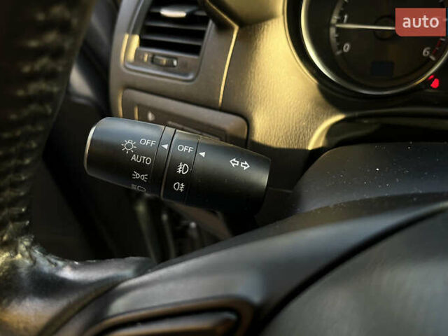 Серый Мазда СХ-5, объемом двигателя 2.2 л и пробегом 247 тыс. км за 12600 $, фото 16 на Automoto.ua