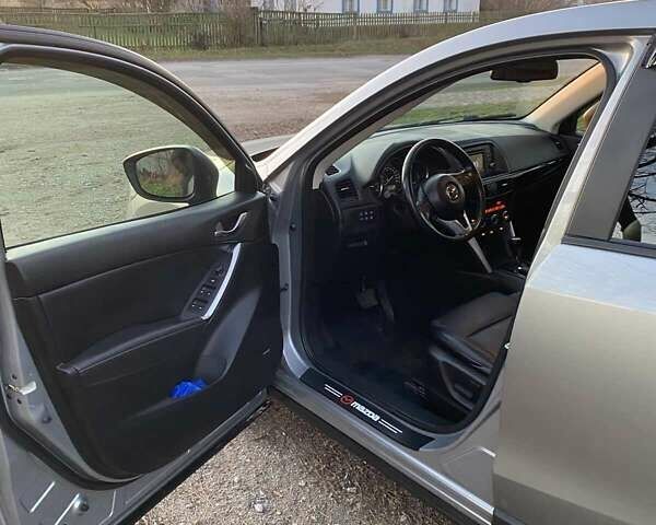 Серый Мазда СХ-5, объемом двигателя 2.2 л и пробегом 212 тыс. км за 13500 $, фото 5 на Automoto.ua