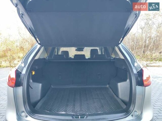 Серый Мазда СХ-5, объемом двигателя 2.2 л и пробегом 256 тыс. км за 11450 $, фото 48 на Automoto.ua