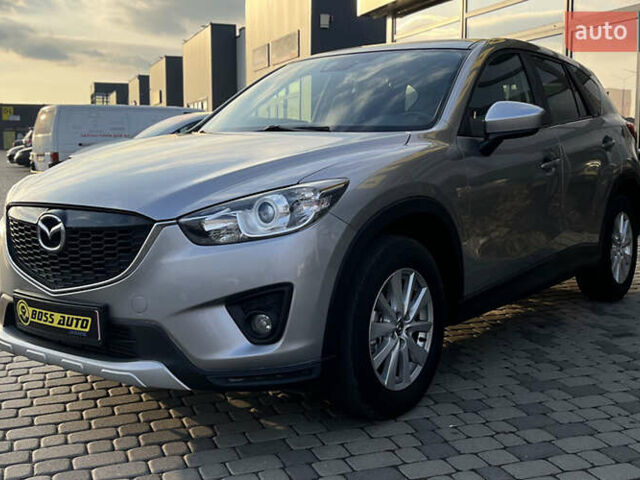 Серый Мазда СХ-5, объемом двигателя 2.2 л и пробегом 247 тыс. км за 12600 $, фото 2 на Automoto.ua