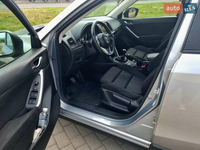 Серый Мазда СХ-5, объемом двигателя 2.2 л и пробегом 251 тыс. км за 12000 $, фото 14 на Automoto.ua