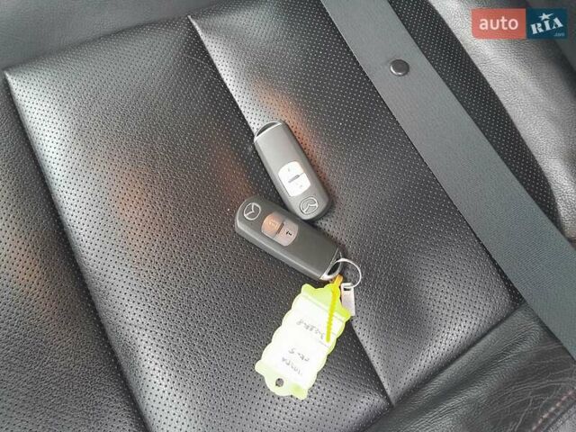 Сірий Мазда СХ-5, об'ємом двигуна 2.19 л та пробігом 300 тис. км за 14000 $, фото 21 на Automoto.ua