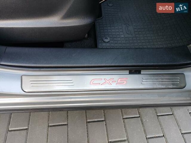 Серый Мазда СХ-5, объемом двигателя 2.2 л и пробегом 256 тыс. км за 11450 $, фото 53 на Automoto.ua