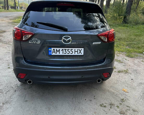 Серый Мазда СХ-5, объемом двигателя 2.19 л и пробегом 176 тыс. км за 12500 $, фото 2 на Automoto.ua