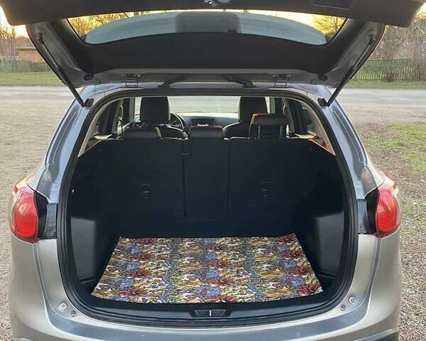 Серый Мазда СХ-5, объемом двигателя 2.2 л и пробегом 212 тыс. км за 13500 $, фото 8 на Automoto.ua