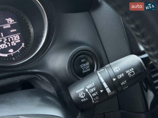 Серый Мазда СХ-5, объемом двигателя 2 л и пробегом 330 тыс. км за 9500 $, фото 17 на Automoto.ua