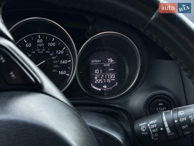 Серый Мазда СХ-5, объемом двигателя 2 л и пробегом 330 тыс. км за 9500 $, фото 15 на Automoto.ua