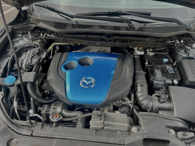 Серый Мазда СХ-5, объемом двигателя 2.2 л и пробегом 271 тыс. км за 12200 $, фото 7 на Automoto.ua