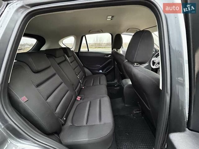 Серый Мазда СХ-5, объемом двигателя 2.19 л и пробегом 236 тыс. км за 12500 $, фото 7 на Automoto.ua