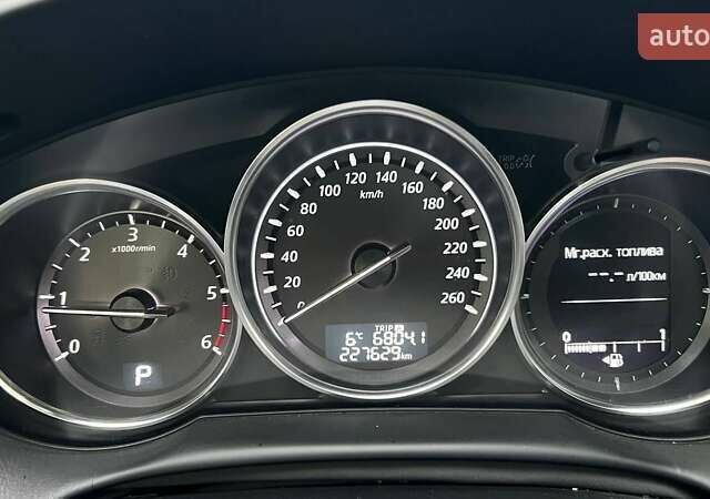 Серый Мазда СХ-5, объемом двигателя 2.19 л и пробегом 225 тыс. км за 13500 $, фото 8 на Automoto.ua