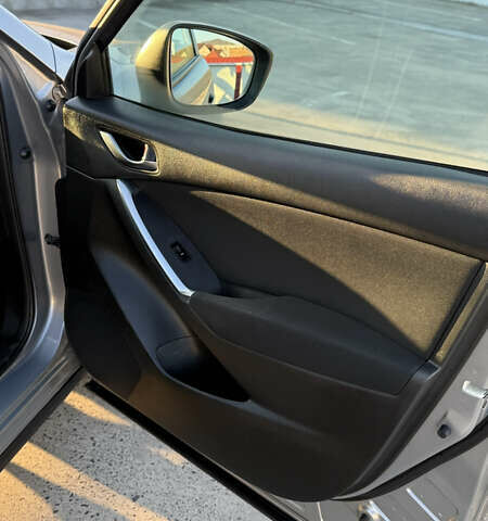 Серый Мазда СХ-5, объемом двигателя 2 л и пробегом 145 тыс. км за 12700 $, фото 8 на Automoto.ua