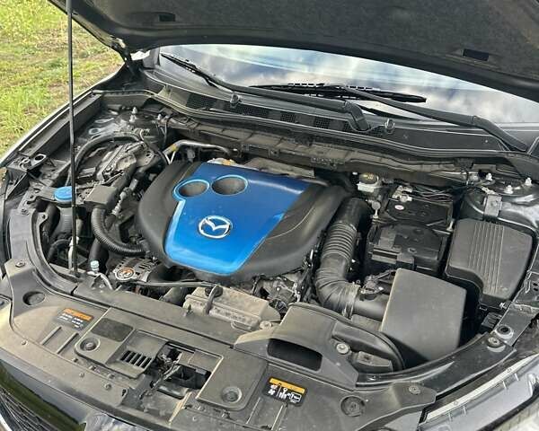 Серый Мазда СХ-5, объемом двигателя 2.2 л и пробегом 195 тыс. км за 12800 $, фото 24 на Automoto.ua