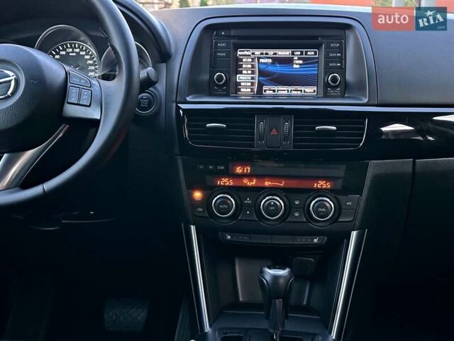 Сірий Мазда СХ-5, об'ємом двигуна 2 л та пробігом 75 тис. км за 15300 $, фото 25 на Automoto.ua