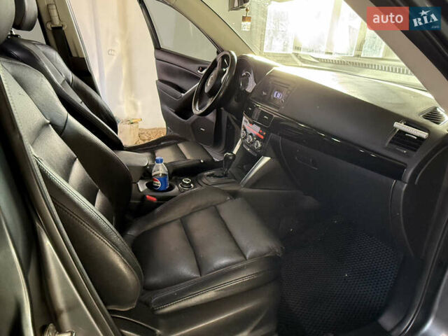 Серый Мазда СХ-5, объемом двигателя 2.2 л и пробегом 180 тыс. км за 14200 $, фото 15 на Automoto.ua