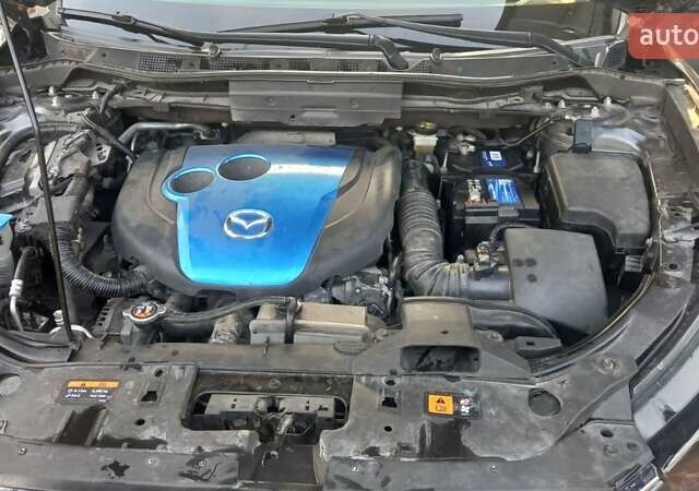 Серый Мазда СХ-5, объемом двигателя 2.19 л и пробегом 225 тыс. км за 14300 $, фото 29 на Automoto.ua